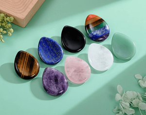 Vente en gros Pendentif en pierre d'inquiétude pour le pouce en améthyste naturelle de qualité étoile pour la guérison et la méditation de - Product Image 6