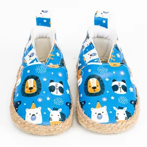 Blue Lion Pattern Zapato para niños pequeños Zapato para bebés Zapatos anatómicos para niños Calidad Premium de Turquía