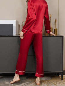 Pijama Casual de Verano para Mujer, Color Rojo Liso, 100% Poliéster, Transpirable, con Cintura Elástica - Product Image 4