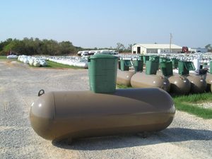 ASTM 1000 Gallon Above & Below Ground Liquid Nitrogen Tanks with Motor and Pump Steel Construction for Sale and Export - Product Image 6