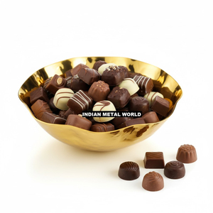 Ensemble de bols de service en métal doré embossé de luxe, bols décoratifs pour chocolat, cadeaux pour la maison et les événements à prix abordable - Product Image 4