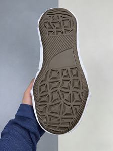 Zapatillas de Lona Transpirables de Lujo con Suela de EVA, Cierre de Cordones Cómodo, Zapatos de Marca Personalizados de Alta Calidad - Product Image 5