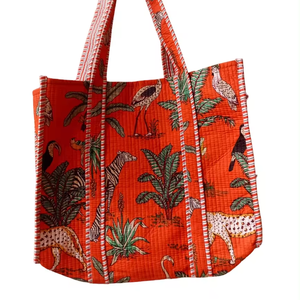 Bolsa de Mano de Lujo con Estampado de Tigre, Forro de Lona Impermeable, Hecha en India por Fabricante y Exportador Indio para el Verano - Product Image 1