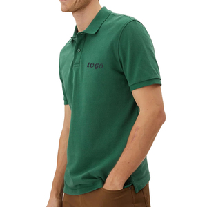 Polo homme au look épuré pour un confort décontracté, avec un design soigné et un style moderne équilibré. - Product Image 4