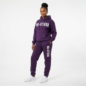 Conjunto de Sudadera con Capucha y Pantalones de Chándal de Forro Polar Morado para Mujer, Estilo Casual y Urbano - Product Image 1