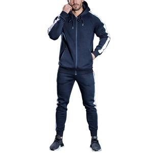 Chándales deportivos de moda para hombre, conjunto de dos piezas personalizado unisex, chándal de poliéster de terciopelo y algodón para fútbol - Product Image 5