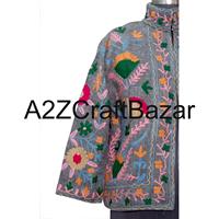 A2ZCraftBazar Nouvelle veste pour femme en coton 100% tricoté, brodée à la main, motif floral Suzani, style indien du Rajasthan, pour l'hiver/le printemps/le été