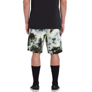 Short décontracté pour homme Tissu polyester spandex respirant à séchage rapide Cordon de serrage Taille Poche latérale Motif solide brodé - Product Image 2