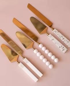 Ensemble de couteaux à gâteau en acier inoxydable Offre Spéciale de luxe en métal fait à la main - Product Image 2