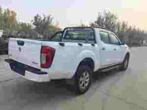 รถ SUV คุณภาพสูง ปี 2025 Dongfeng DFAC พวงมาลัยขวา รุ่น P22 มาตรฐานไอเสียยูโร 4 ระยะทางวิ่ง 1-25,000 ไมล์ กำลัง 150-200 แรงม้า 4 ที่นั่ง เบาะหนัง หลังคาพาโนรามา - Product Image 3