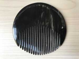 หวีฮอร์นแบบพกพาสำหรับใช้ในบ้านหวีพับเก็บได้แบบคลาสสิคเป็นมิตรกับสิ่งแวดล้อม - Product Image 2