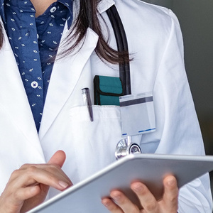 Otoscope électrique miniature de qualité supérieure, médical, ORL, en acier inoxydable, taille standard, fibre optique, étui bleu sarcelle, certifié CE, OEM approuvé, direct - Product Image 6