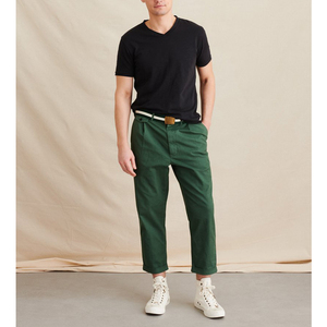 เสื้อยืดคอวีสำหรับผู้ชายและผู้หญิงเสื้อยืดสีดำมีโลโก้ออกแบบได้ตาม2023 - Product Image 2