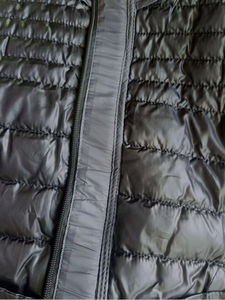 Nueva chaqueta acolchada ligera de moda para hombre, cuero transpirable cómodo con función impermeable, cantidad a granel - Product Image 5