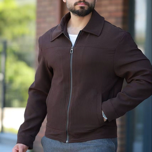 Abrigo Impermeable y Transpirable de Invierno para Hombre, Color Caqui, con Cierre, Manga Larga, Relleno de Plumón de Ganso Gris y Cuello de Pana - Product Image 1