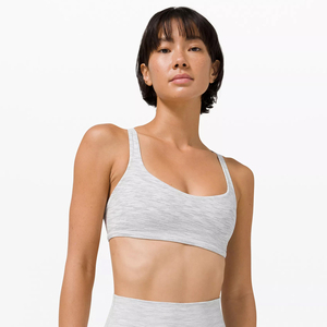 Gimnasio de mujer Ropa deportiva de alta elasticidad Conjunto de yoga Personalizado Sin costuras Peso ligero Mejor diseño Tallas grandes Lavado de alta calidad - Product Image 3