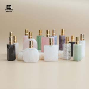 Bouteille de parfum en cristal clair avec Logo personnalisé de luxe pour femme - Product Image 2