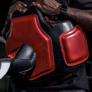 Protection de Poitrine de Boxe en Cuir/Véritable Cuir Synthétique à Taille Ajustable avec Logo Personnalisé Respirante Fabriquée au Pakistan – Offre Spéciale - Product Image 6