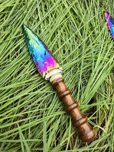 มีดคริสตัลออร่าออบซิเดียนแกะสลักที่สวยงามพร้อมด้วยด้ามจับไม้สไตล์มาสคอตตกแต่งแท่นบูชาตามเทศกาล - Product Image 2