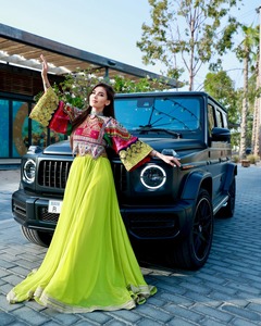 ชุดเดรสชีฟองปักลายหรูหราสไตล์อัฟกันสำหรับผู้หญิง แขนยาว ออกแบบมาสำหรับงานแต่งงานและเทศกาลต่างๆ - Product Image 2