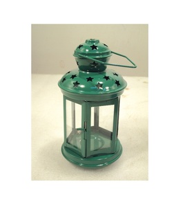 Linterna de metal verde decorativa para decoración del hogar - Product Image 1