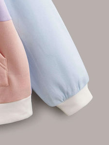 Sweat à capuche décontracté à épaules tombantes en éponge française pour femmes avec logo personnalisé multicolore Vente en gros Sweat à capuche vierge avec cordon de serrage - Product Image 6