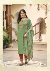 Reyon Georgette <b>Women's</b> Designer Collection Kurti Set Foil Print Heavy Embroidery Ethnic Modern Design Wholesale Different - Product Image 4