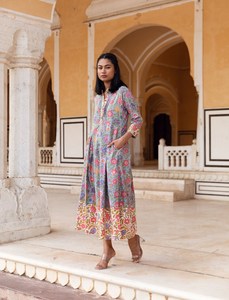 Robe de printemps à imprimé à la main, en pur coton, coupe trapèze, longueur mollet, style bohème, vacances, fabrication artisanale, mode éthique - Product Image 4