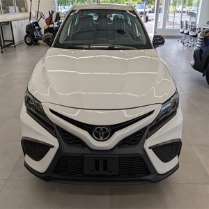 2022 T-o-y-o-t-a C-a-m-r-y S E Nightshade AWD faible kilométrage et prix abordable en stock prêt pour l'expédition - Product Image 1