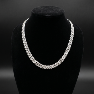 สร้อยคอแบบ Cuban Link ประดับเพชรโมอิสซาไนต์สี D ขนาด 11 มม. พร้อมสายเงินแท้ 925 - Product Image 1