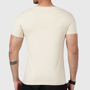 T-shirts pour hommes en mélange polyester/coton, coupe ajustée, séchage rapide, haute qualité, décontractés, personnalisables, couleur unie, design vierge, logo thermique - Product Image 3