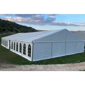Tente de réception extérieure sur mesure en PVC et aluminium pour événements, imperméable, utilisable en toutes saisons, avec trois chambres et un salon - Product Image 1