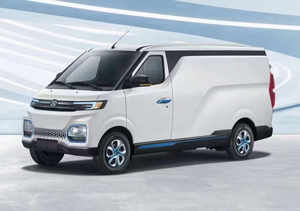 La voiture électrique la plus rapide EV5, véhicule utilitaire électrique neuf pour adultes, camion électrique d'occasion - Product Image 4