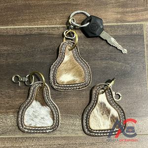 Accessoire minimaliste de qualité supérieure Unique élégant cuir de vachette véritable cuir de vachette porte-clés élégant porte-clés fourrure porte-clés - Product Image 1