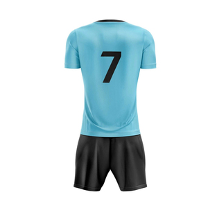 Prix bas, tendance, fabricant d'usine, uniforme de football personnalisé de haute qualité, 100% polyester, séchage rapide et respirant, dernier design - Product Image 3