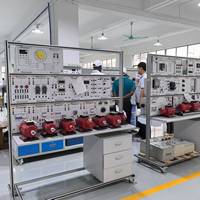 Entraîneur et simulateur ECU de véhicule