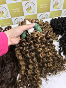 Extensiones de cabello de trama de cabello Water Culr Precio al por mayor Gran fábrica que destaca todos los colores Texturas Estilo de onda profunda suelta - Product Image 2