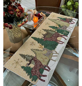 Echantillon gratuit Vente en gros Chemin de table en perles de verre motif floral brodé Napperon décoratif pour mariage à la maison - Product Image 4