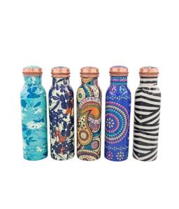 2025 Venta caliente botella de cobre impresa en caliente 1L sin BPA y a prueba de fugas Apto para lavavajillas diseño Unisex para cada sorbo - Product Image 6