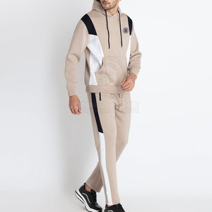 Traje Deportivo de Primera Calidad con Estilo Deportivo Limpio, Transpirable, Cómodo y de Diseño Ligero - Product Image 3