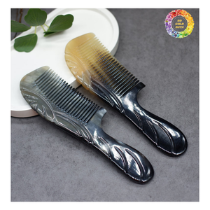 Peine de pelo a granel hecho de cuerno natural, peine de cuerno de búfalo antiestático para cabello elegante, peine de cuerno de búfalo natural genuino hecho a mano - Product Image 5