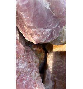 Terrones de cuarzo rosa natural de alta pureza 98% SiO2 para fundición de metales de silicio - Product Image 3