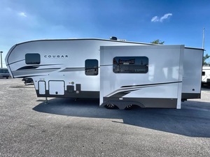 Usado, 2025, K-e-y-s-t-o-n-e C-o-u-g-a-r S-p-o-r-t 2700BH, listo para vender - Product Image 4