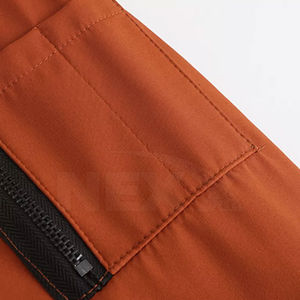 Chaqueta Universitaria Bomber de Satén con Letras, Ropa Casual de Alta Calidad, Chaqueta Universitaria Corta Totalmente Personalizada de Moda para Mujer - Product Image 5