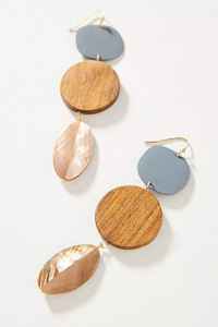 Pendientes colgantes de araña de madera grabados con láser personalizados Estilo vintage Latón Aniversarios románticos Fiestas Suministro a granel - Product Image 3