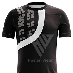 Tenue de football pour homme de haute qualité à séchage rapide pour un design personnalisé unique Ensemble respirant Service OEM pour tenue de football - Product Image 4