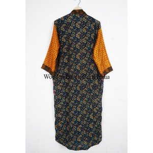 ชุดคลุมยาวลายดอกไม้ผ้าไหมวินเทจทำมือขายส่ง หลากสีสัน สไตล์อินเดียโบโฮ สำหรับฤดูร้อน ขายส่ง - Product Image 5