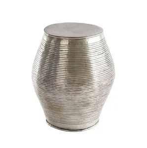 Taille personnalisée Nouveau design Centre de table en métal fait à la main Fantaisie Table basse Console décorative Table d'appoint pour la maison Utilisation de meubles - Product Image 1