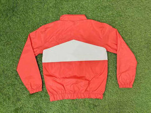 Ensemble coupe-vent personnalisé de haute qualité pour hommes, short en nylon, survêtement d'entraînement imperméable et respirant à coupe décontractée - Product Image 3