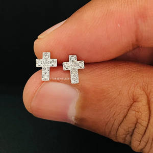 Boucles d'oreilles en or massif 14 carats avec diamants naturels. - Product Image 3